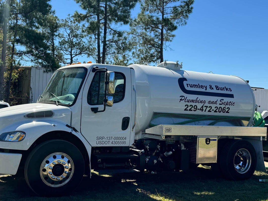 Septic service truck